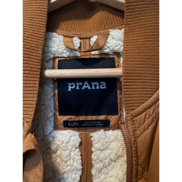 Prana Camel Colored Coat with fun back detailing size XL - Picture 8 of 8